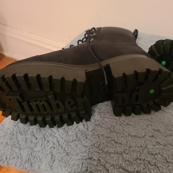 TIMBERLAND BOOTS - Picture 4 of 7